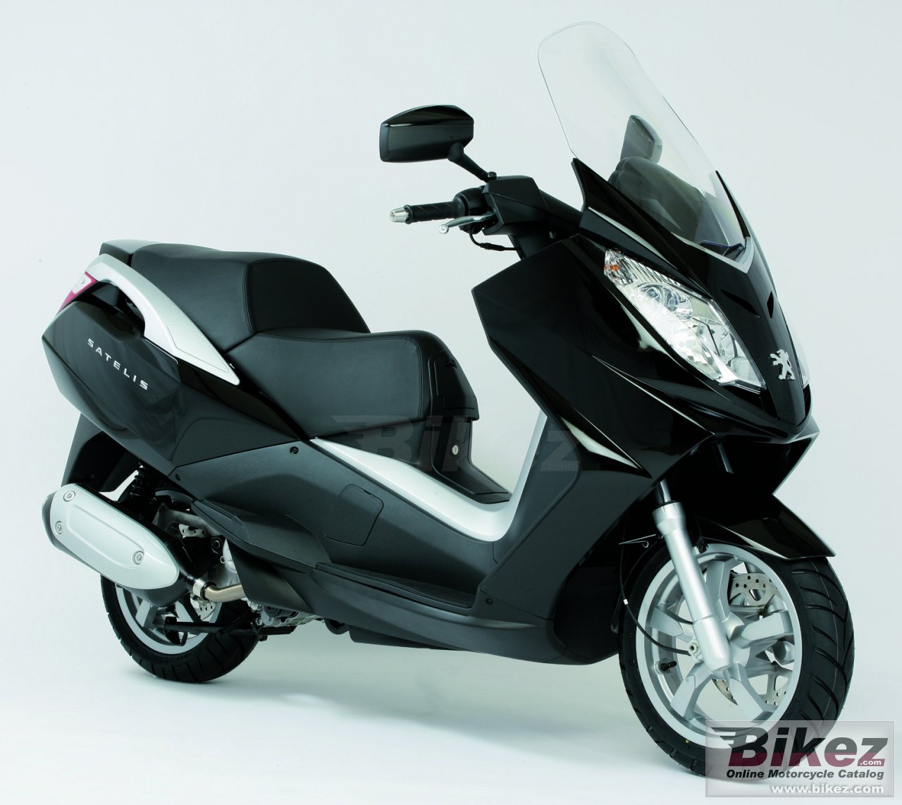 Big Peugeot satelis 250 premium picture and wallpaper from Bikez.com